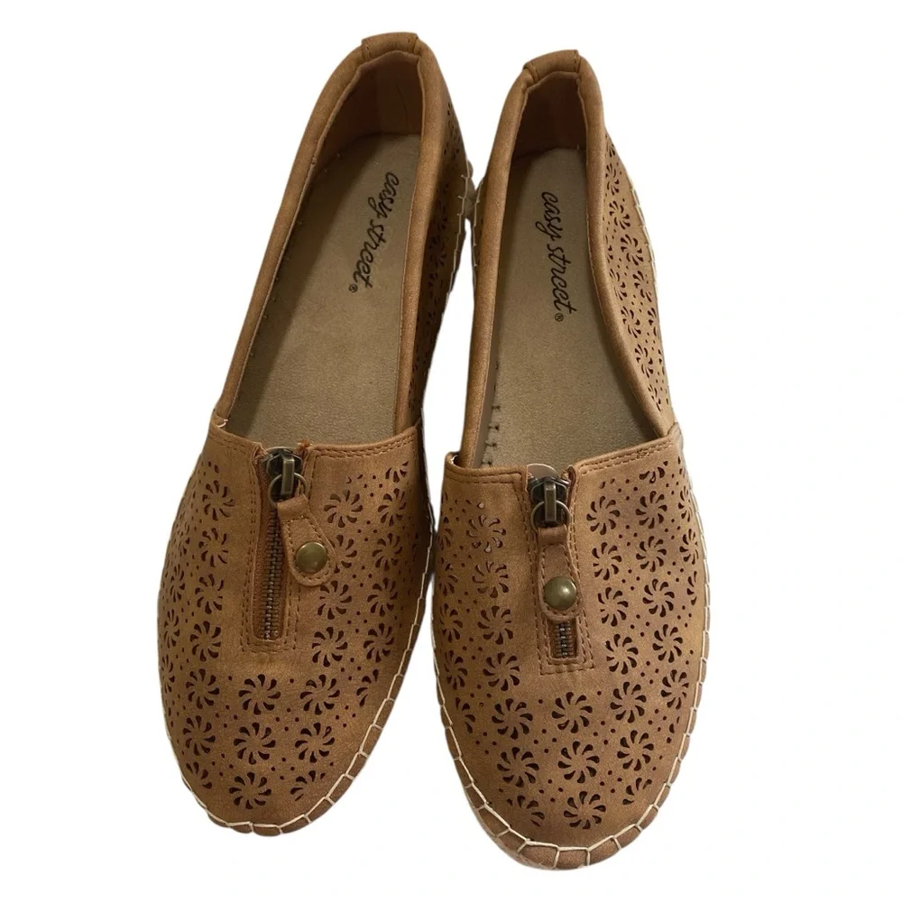 Easy Street Espadrilles Womens ‎ 8.5 Zenon Tan Slip On Cut Out Boho Festival New